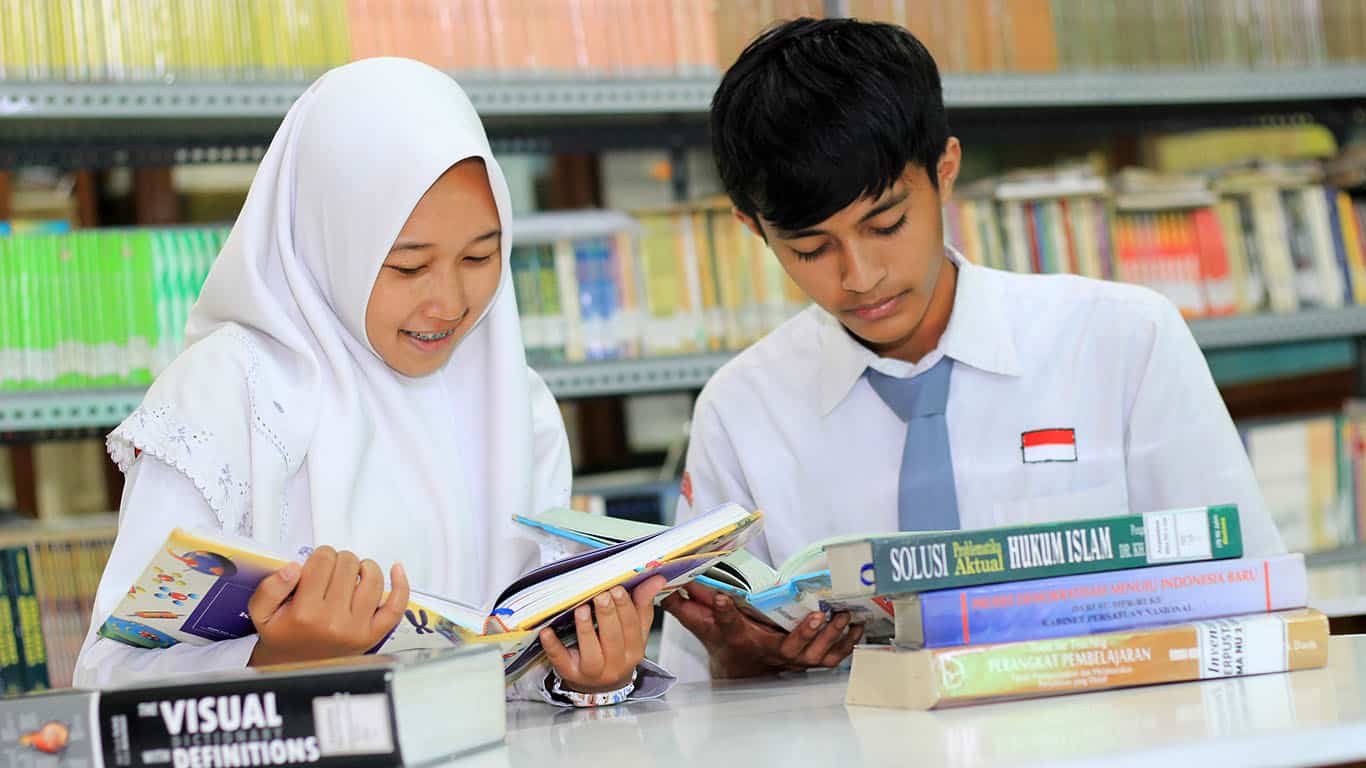 Read more about the article Membangun Jiwa Kewirausahaan Bagi Siswa SMA di Jurusan IPS